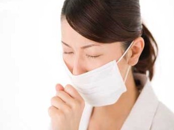 扁桃体炎突袭 引发并发症伤不起