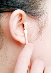 �����Զ�ǰ���ܵĲ���֢״